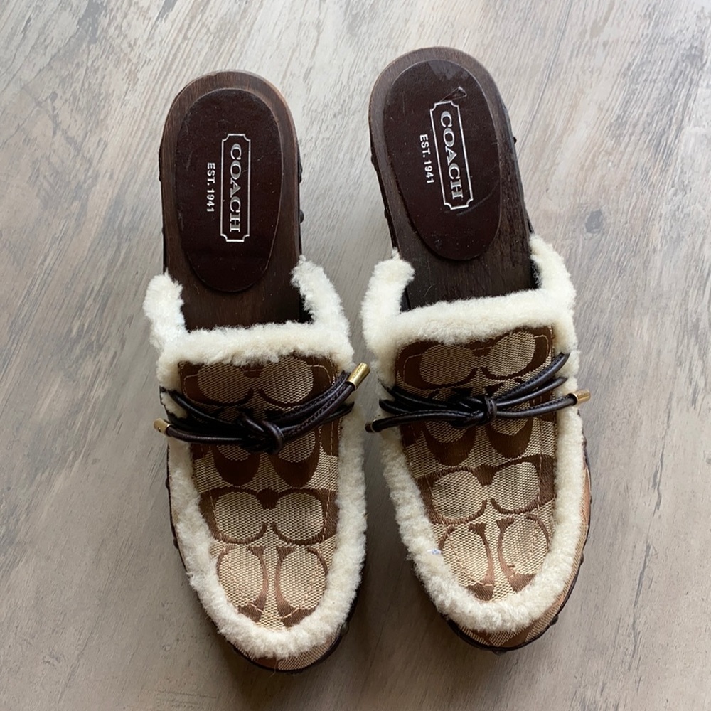 Coach Ruthie Clog